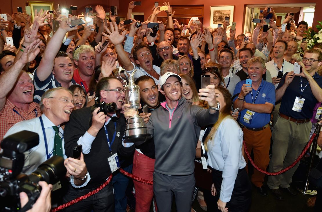 Cannon had been escorting McIlroy to the Royal Liverpool clubhouse for media duties following his 2014 Open win when he shot this spontaneous moment.