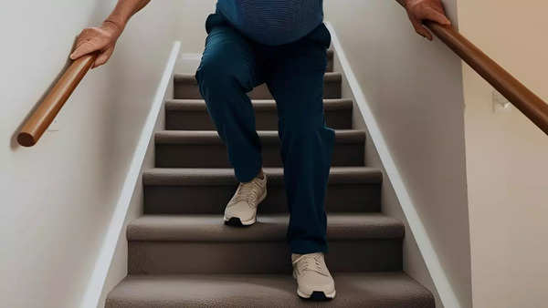 Image credits: Canva How to do an at-home stairs workout