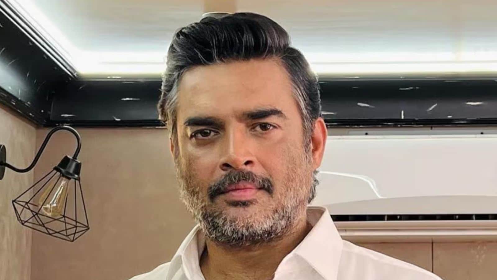 Lifestyle Habits: The physical exercise plan of Madhavan focused on extended morning walks, instead of demanding gym sessions. 