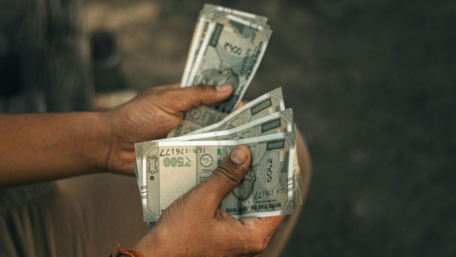 Unlock Financial Freedom Before 30 – CA Breaks Down Money Habits That Actually Work Unlock Financial Freedom Before 30 – CA Breaks Down Money Habits That Actually Work