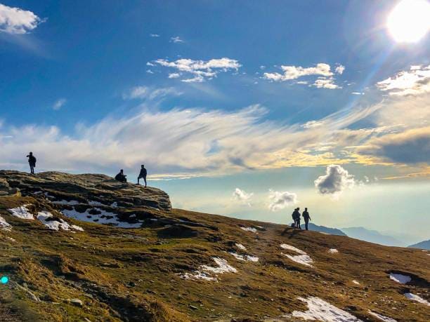 Chopta, Uttarakhand: Known as the “Mini Switzerland of India,” Chopta offers snowy meadows, quiet treks, and starlit skies. A dreamy winter spot for hikers heading to Tungnath and Chandrashila without tourist overload.